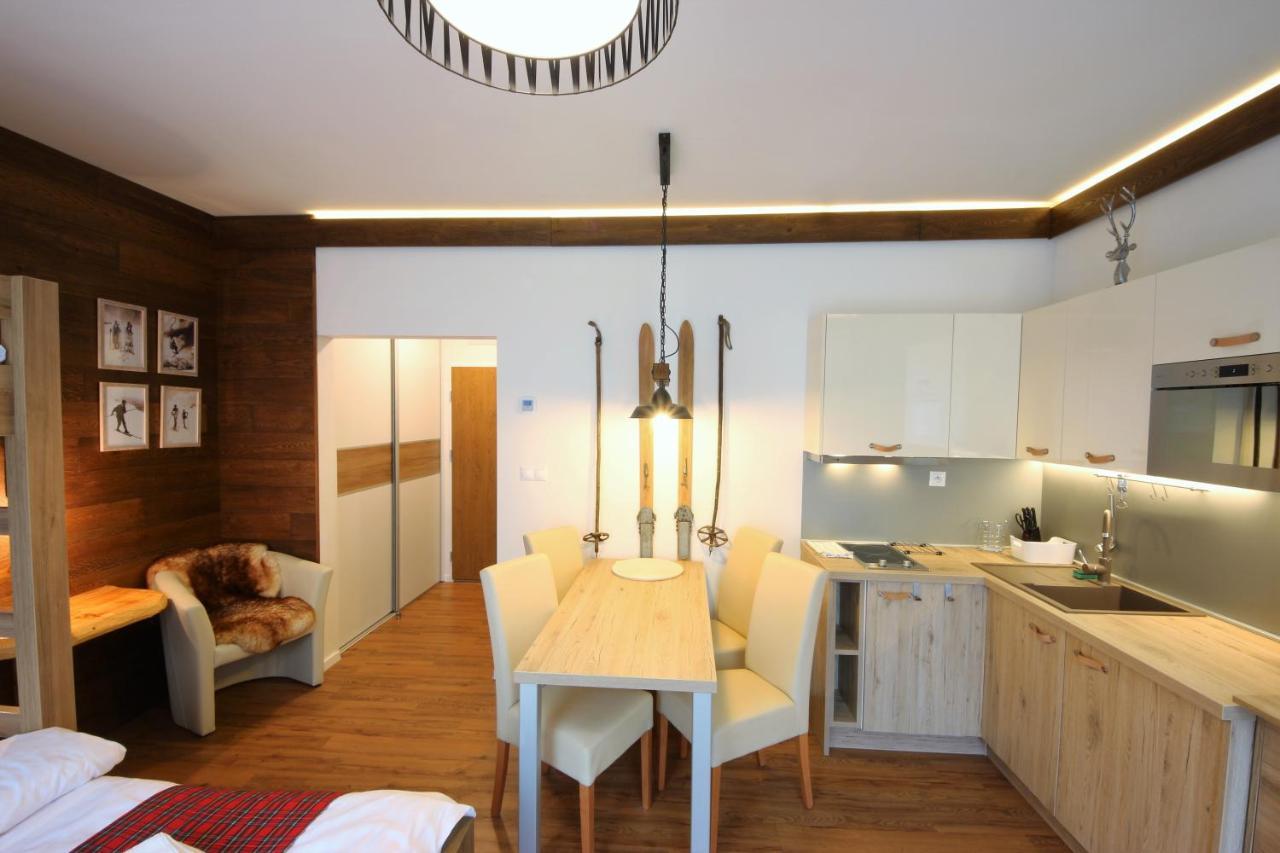 4Roses Apartments Vysoke Tatry Exterior photo
