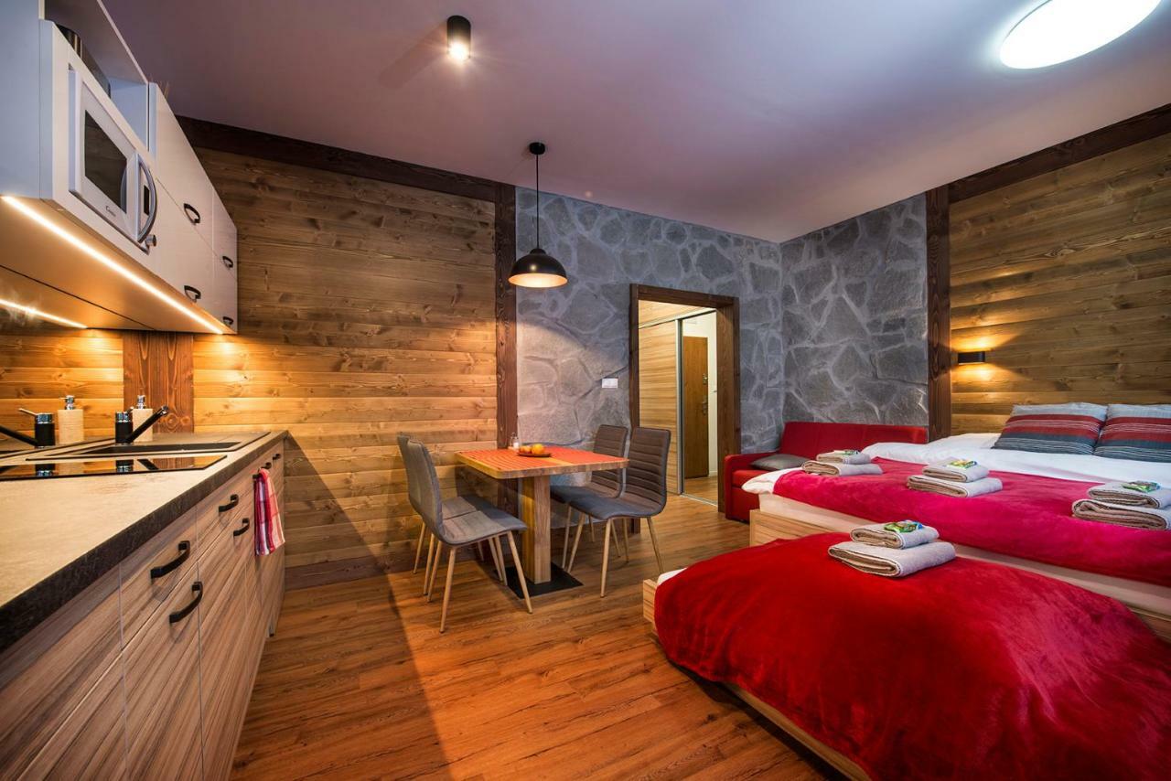 4Roses Apartments Vysoke Tatry Exterior photo